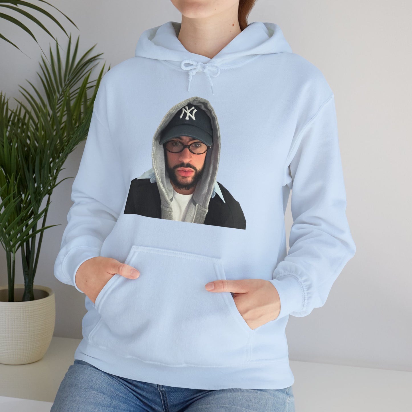 "NY Benito" - Hooded Sweatshirt