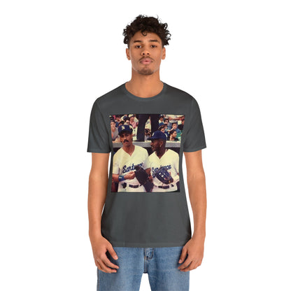 "Igor & Sierra... Cangrejeros" - Short Sleeve