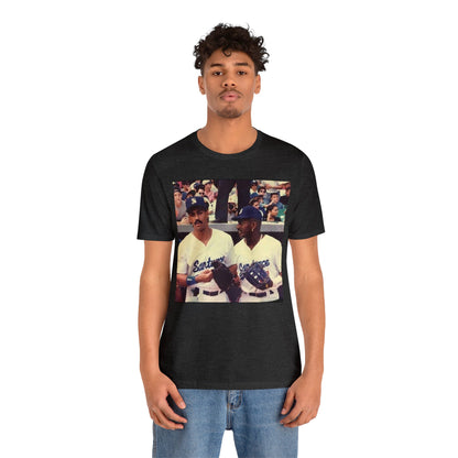 "Igor & Sierra... Cangrejeros" - Short Sleeve