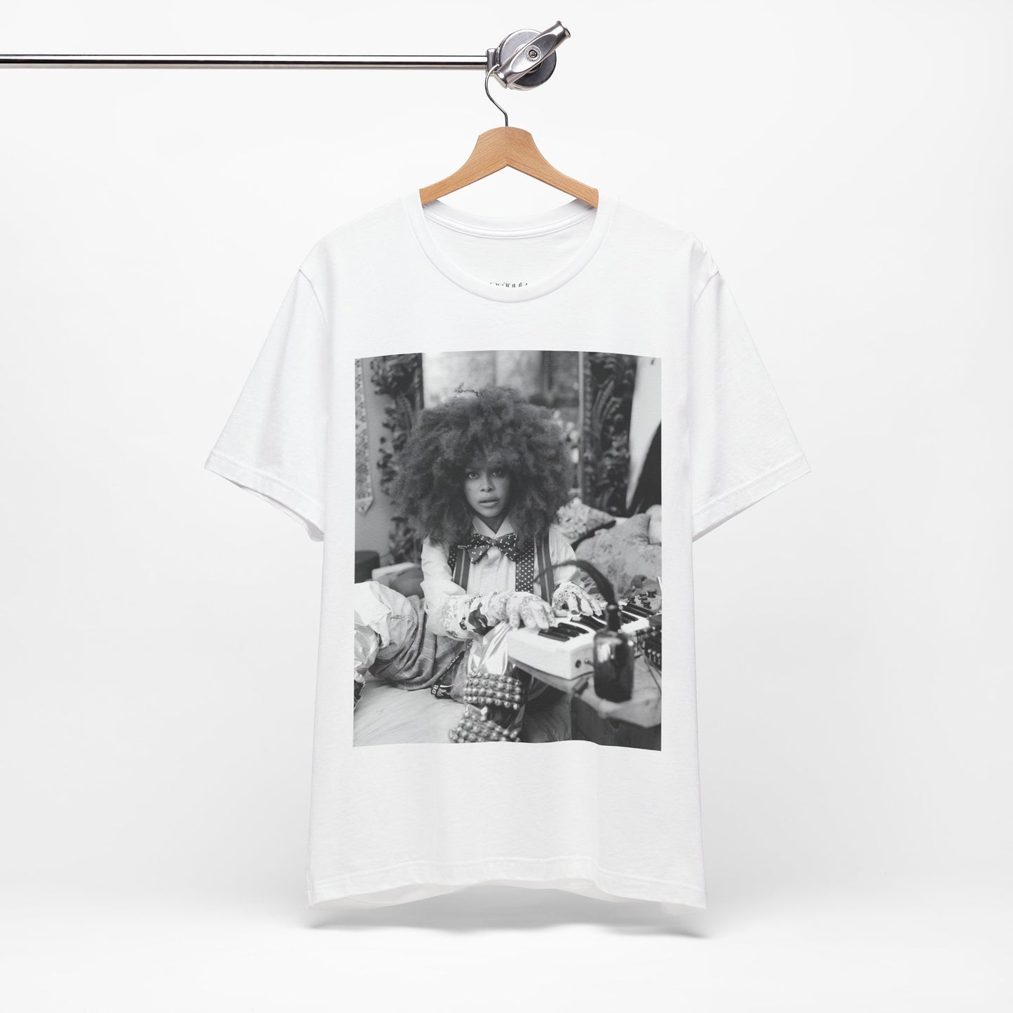 "Erykah Badu" - Short Sleeve