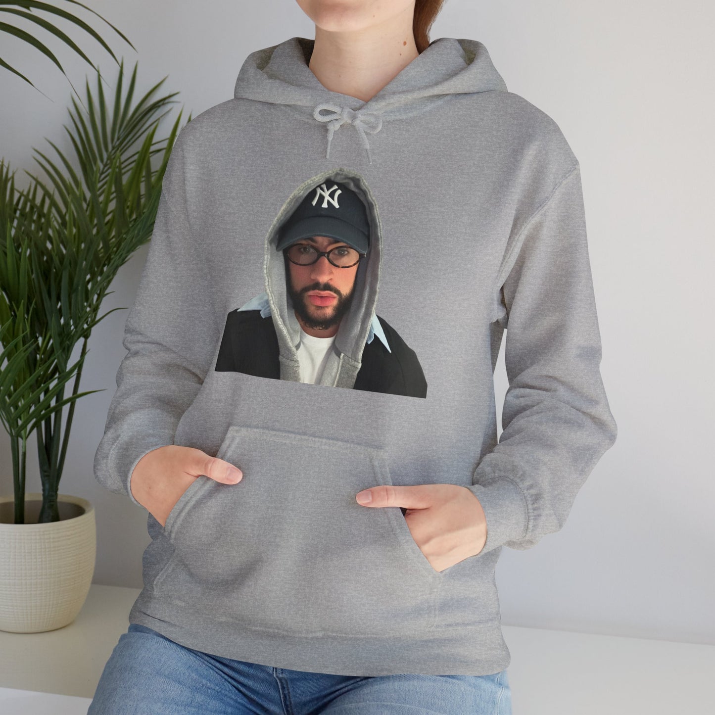 "NY Benito" - Hooded Sweatshirt